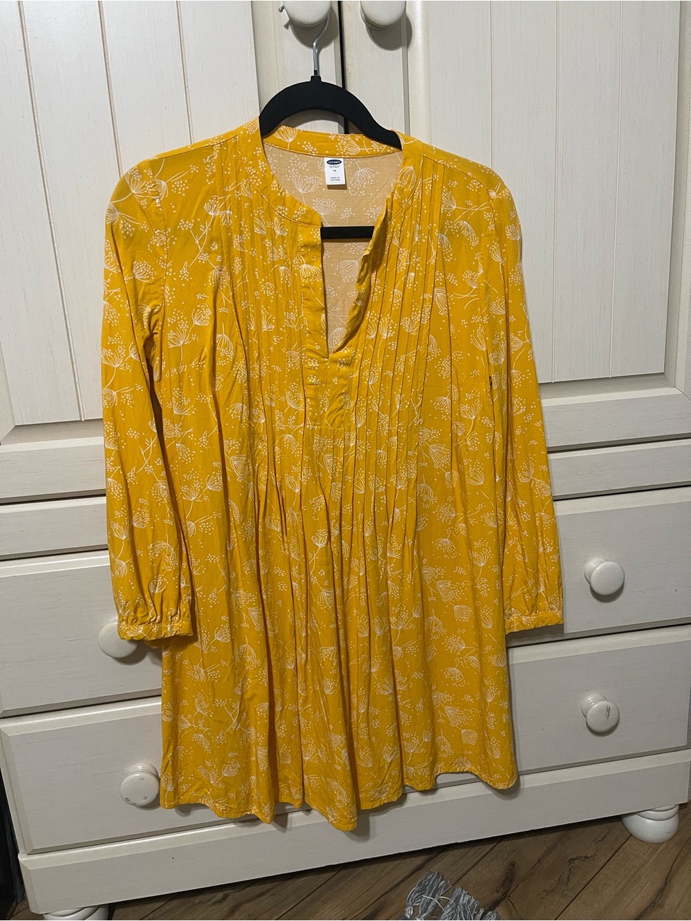 Old Navy Yellow Floral Pleated Long-Sleeve Dress